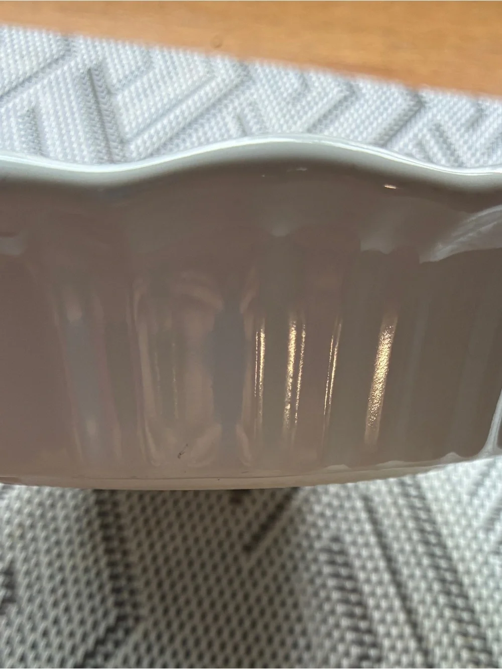 2 Corningware French White Scalloped Stoneware Ramekins - White